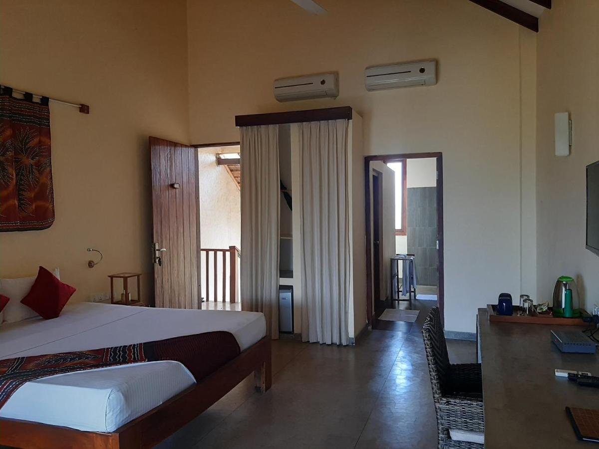 Giman Free Beach Resort Passikudah Exterior photo