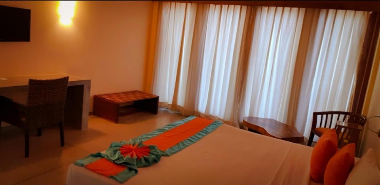 Giman Free Beach Resort Passikudah Exterior photo